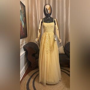 NWT - Say Yes Juniors' Embellished Lace-Up Mesh Gown, Created for Macy’s